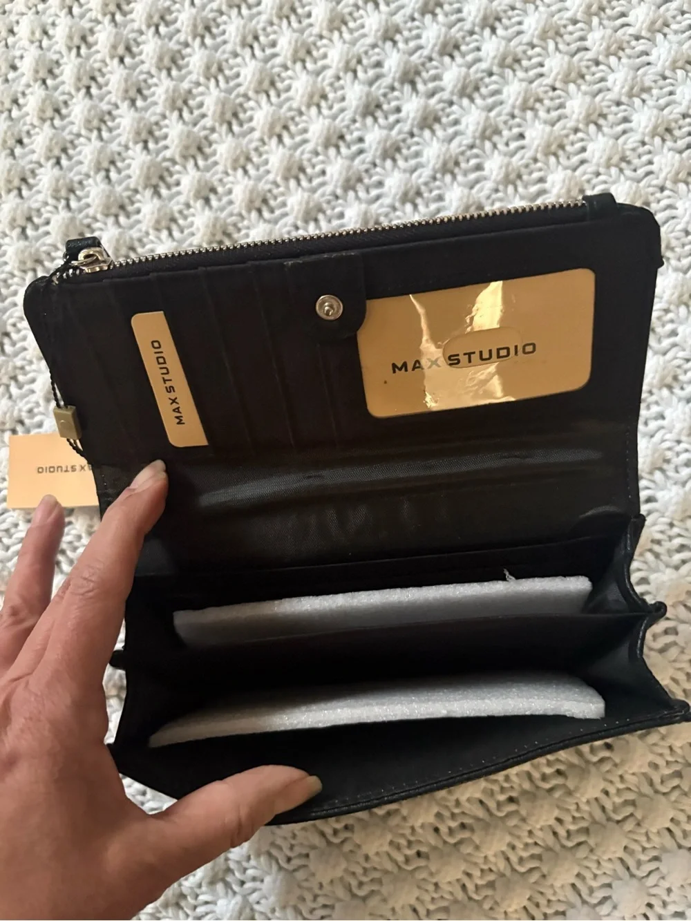 MAX STUDIO WOMENS ZIP FLAP WALLET $45 MSP BLACK SNAP CLUTCH nwt